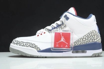 Hyperoad AIR FIRST 3 LOOK NIKE AIR TRUE BLUE JORDAN RETRO 0818